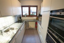 K�che +++ VERKAUFT +++ Wundersch�ner wei�er Winkelbungalow, das ideale Zuhause f�r eine junge Familie!