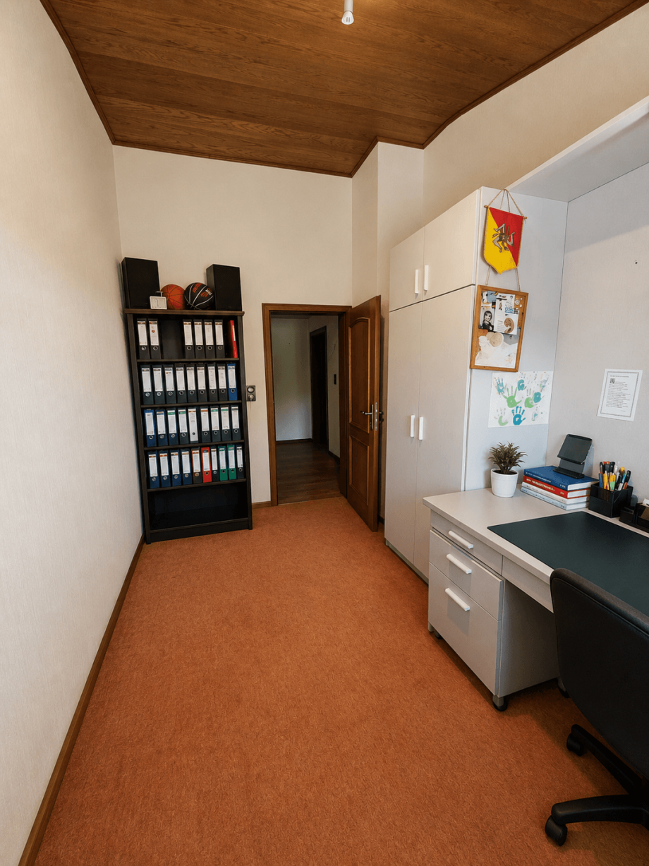 B�ro Reihenhaus K�ln