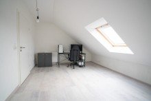 B�ro +++ VERKAUFT +++ Viel Platz f�r die Familie mit Traumgrundst�ck!